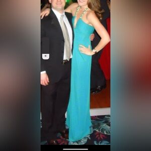 BCBG MAXAZRIA size S emerald green long formal dress with plunging neckline